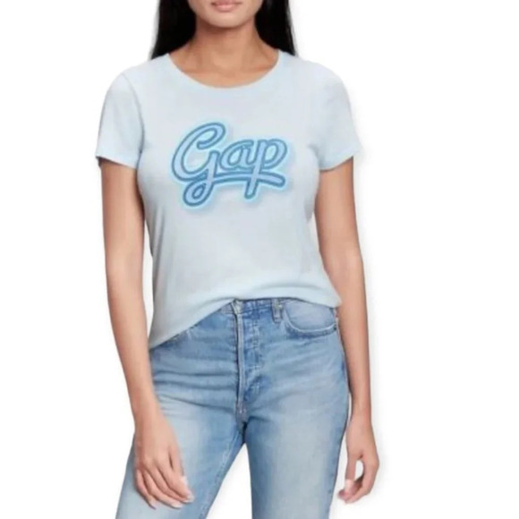 GAP NWT Baby Blue Retro Graphic Logo Crewneck Favourite Tee Sizes S & M - Picture 1 of 8